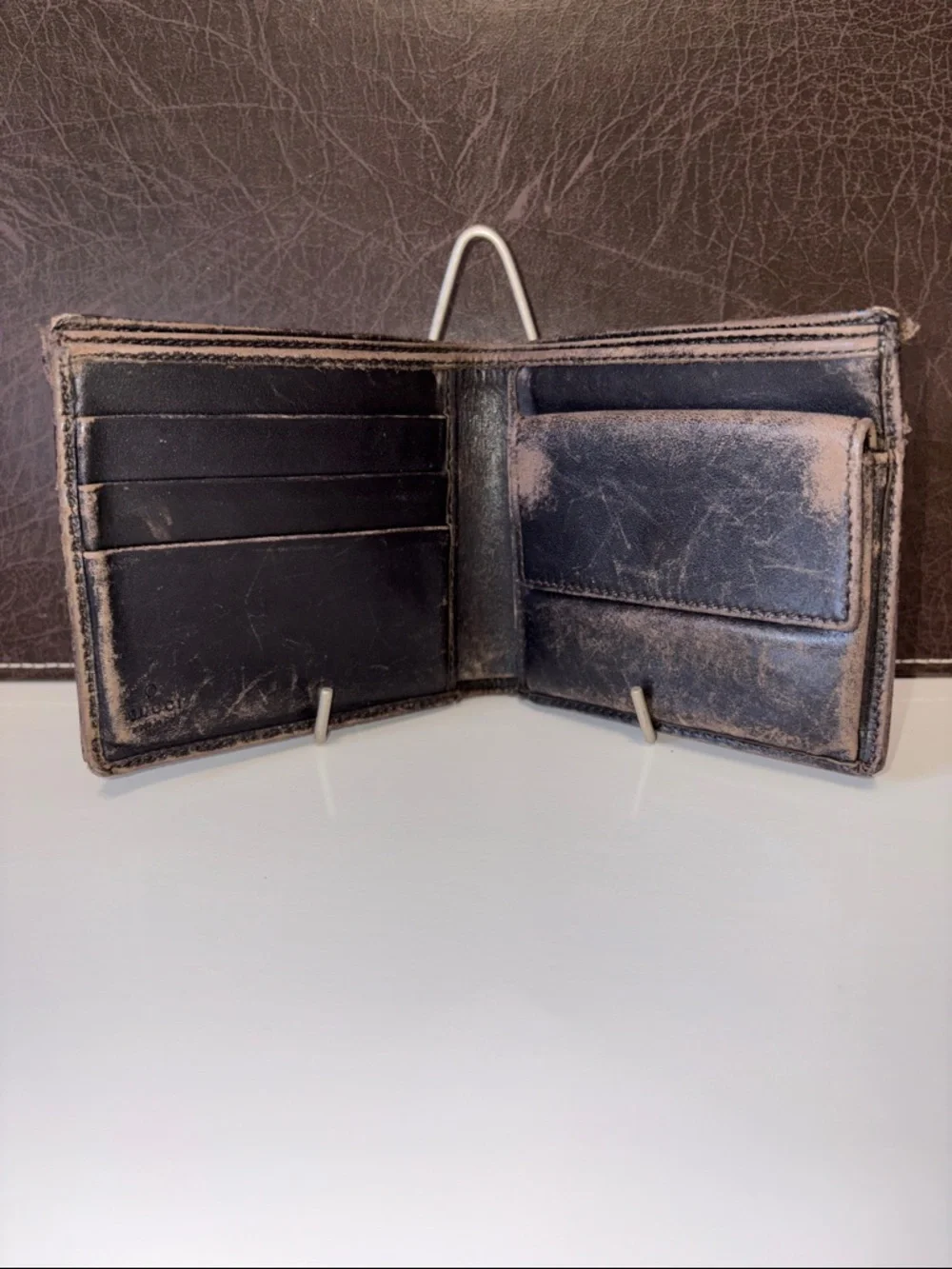 Gucci Brown Beige GG Canvas Bifold Wallet